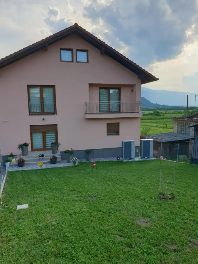 Apartments Karabegovic