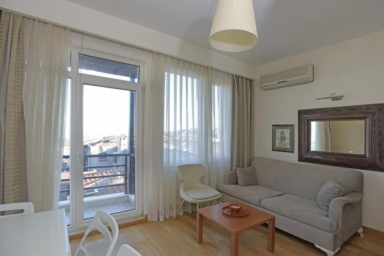 Cheya Taksim BNB Gumussuyu Istanbul City Center Comfort Residence