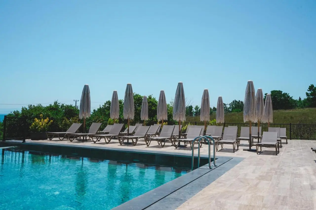 Lemon Suites & Restaurant