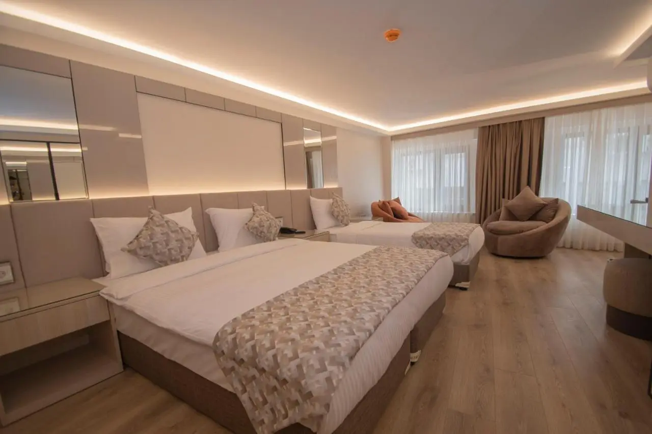 Vera Life Hotel