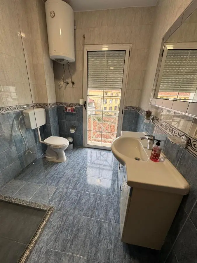 Pedestrian Street Center Apartment