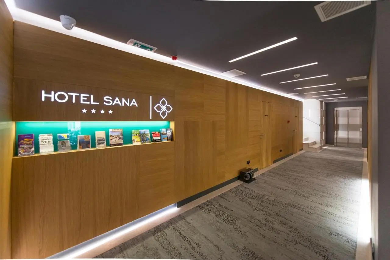 Hotel Sana