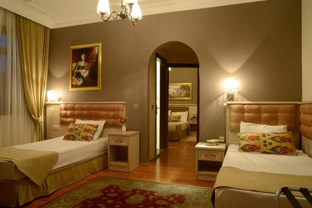 Tashkonak Studio Suites