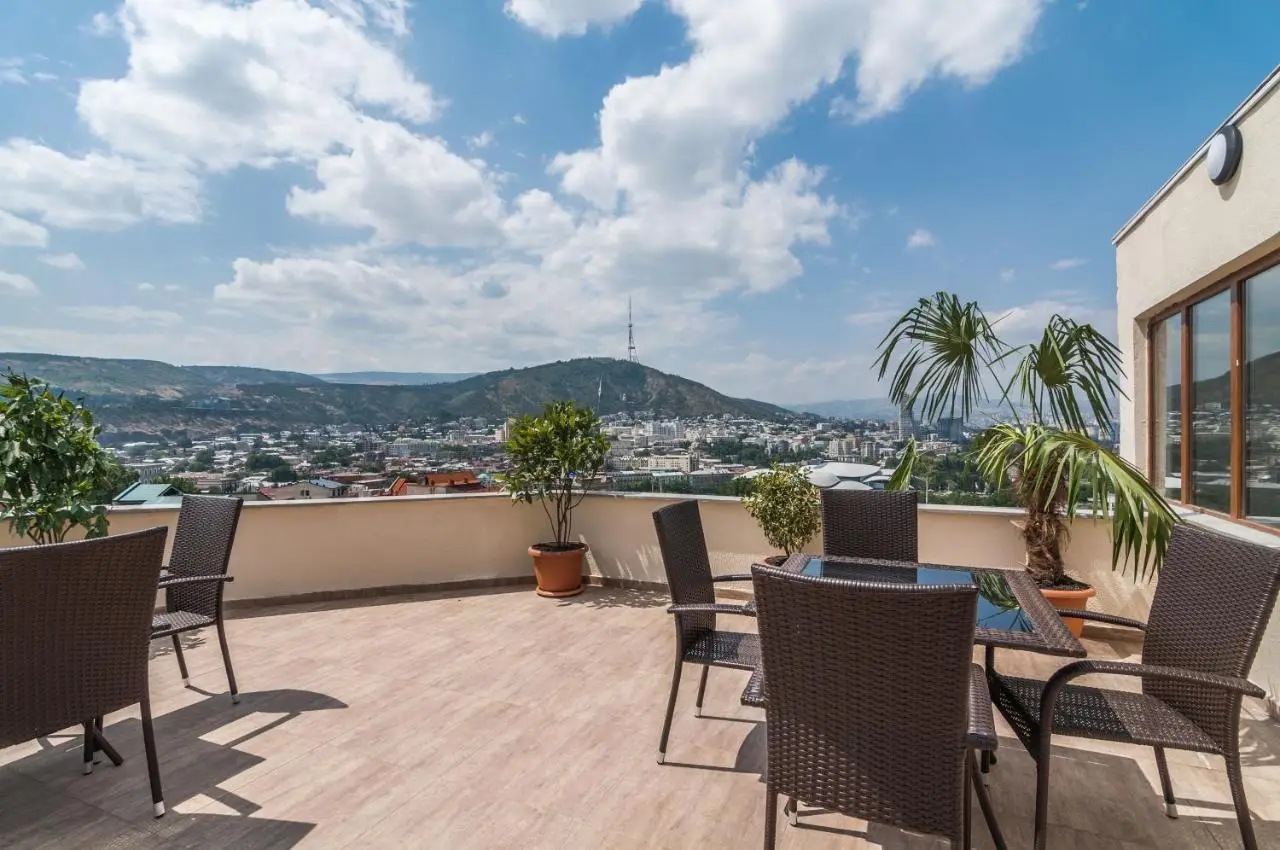 Liva Hotel