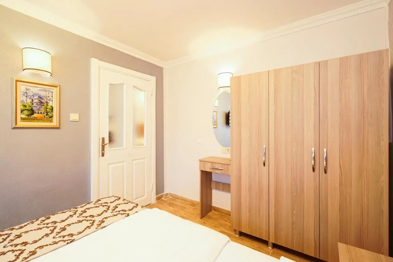 Authentic Apartments OldCity