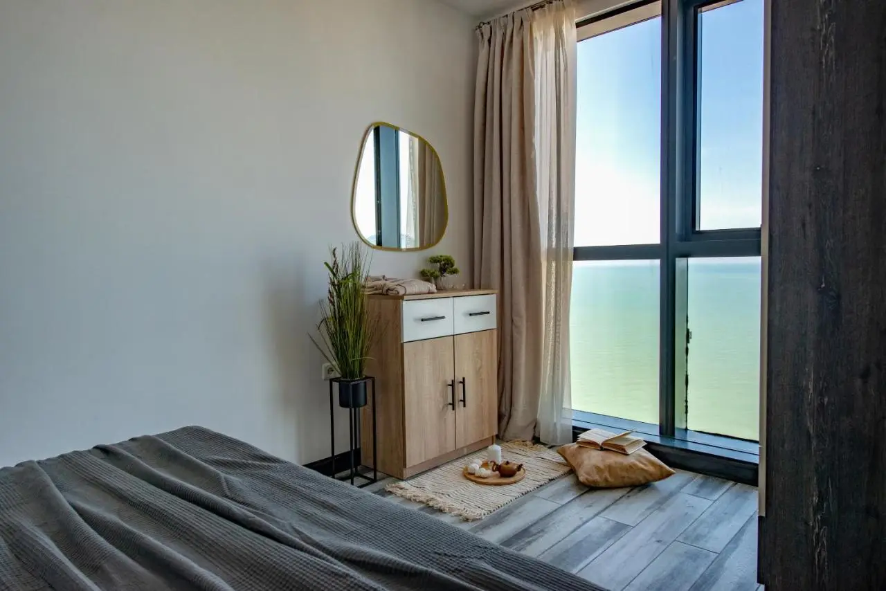 Coastal Oasis - Sea View Porta Batumi 2 bedroom apartment