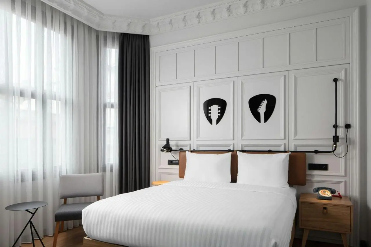 Moxy Istanbul Taksim