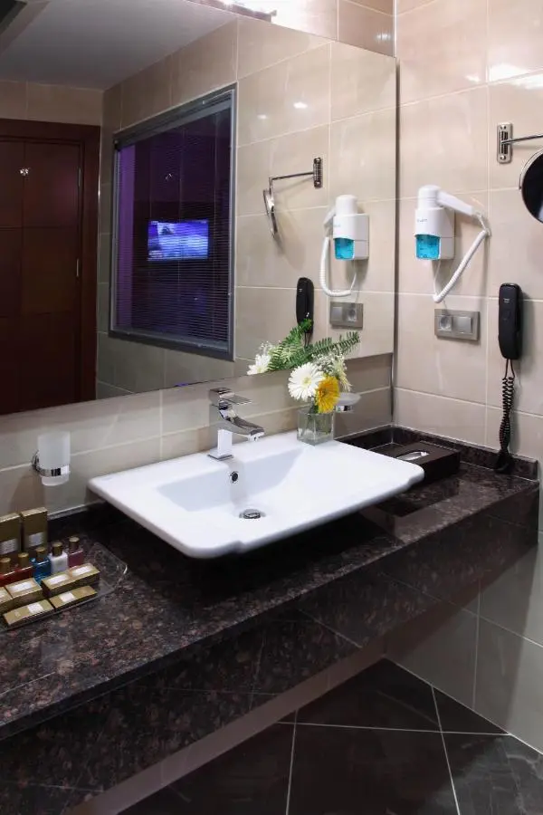 Hotel Senbayrak City