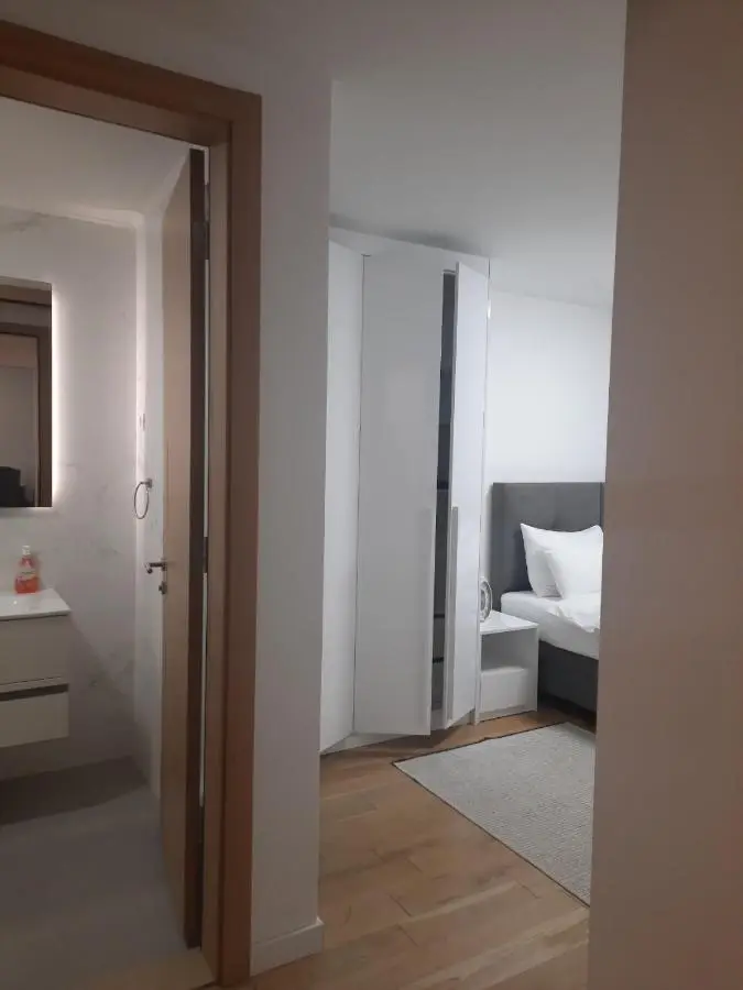 River Walk Sarajevo - Layan Apartment