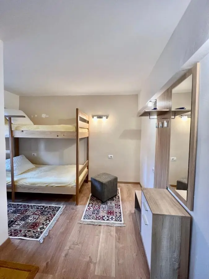 Shkreli Private Entrance Duplex Apartment , Partial Sea View, 3 min from the beach