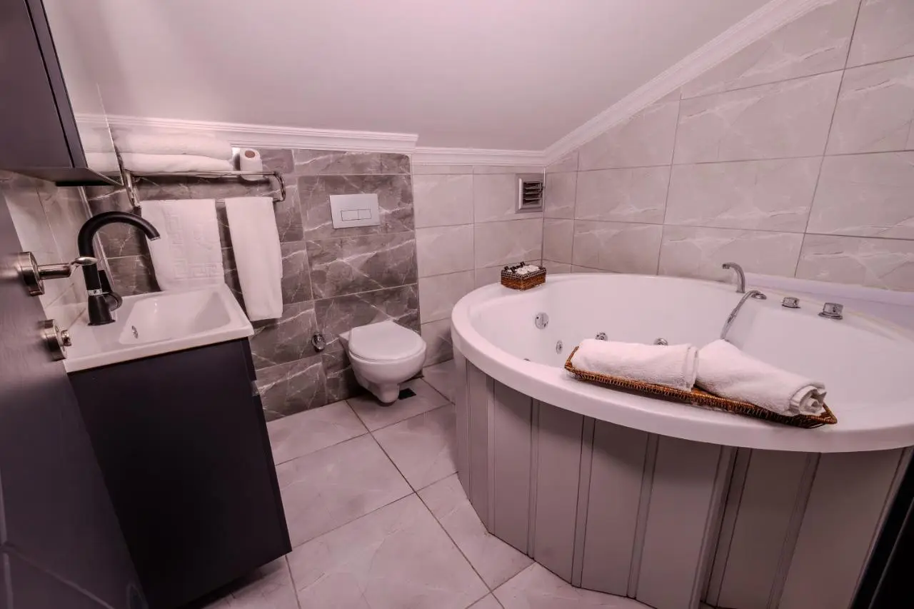 Ruby Hotel