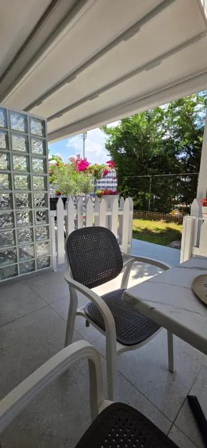 Suncoast Rooms Saranda near Port & Beach