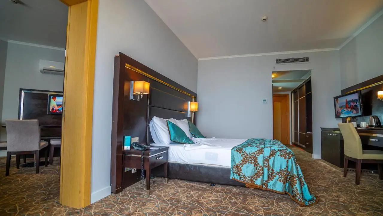 Grand Belish Hotel