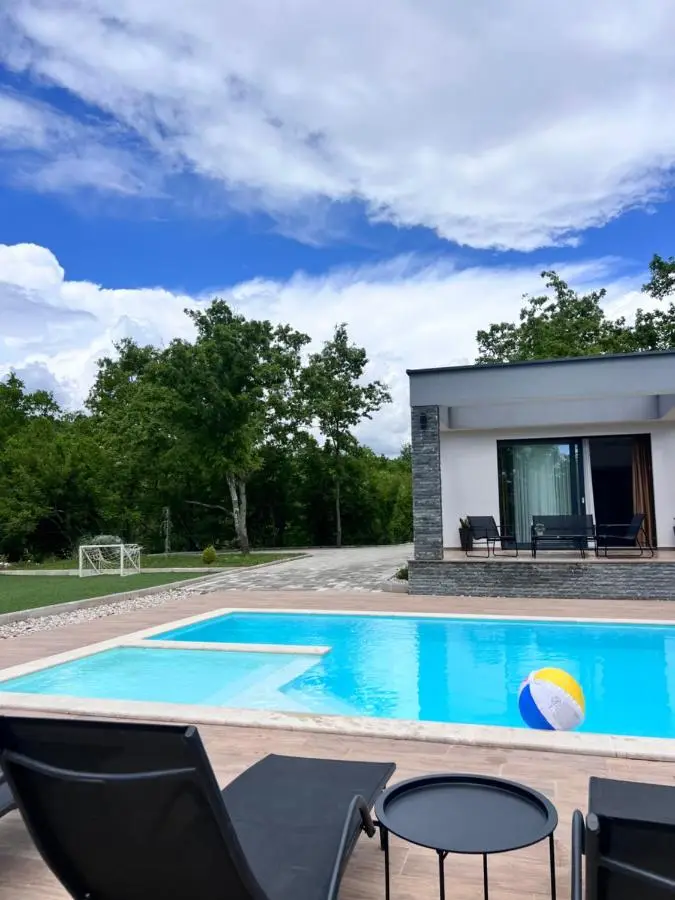 Luxury Villa Mojito