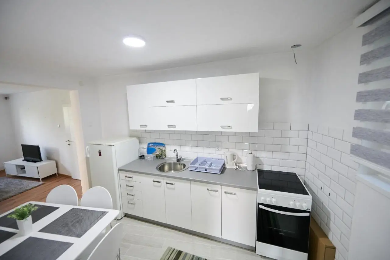 Lovely House Apartment