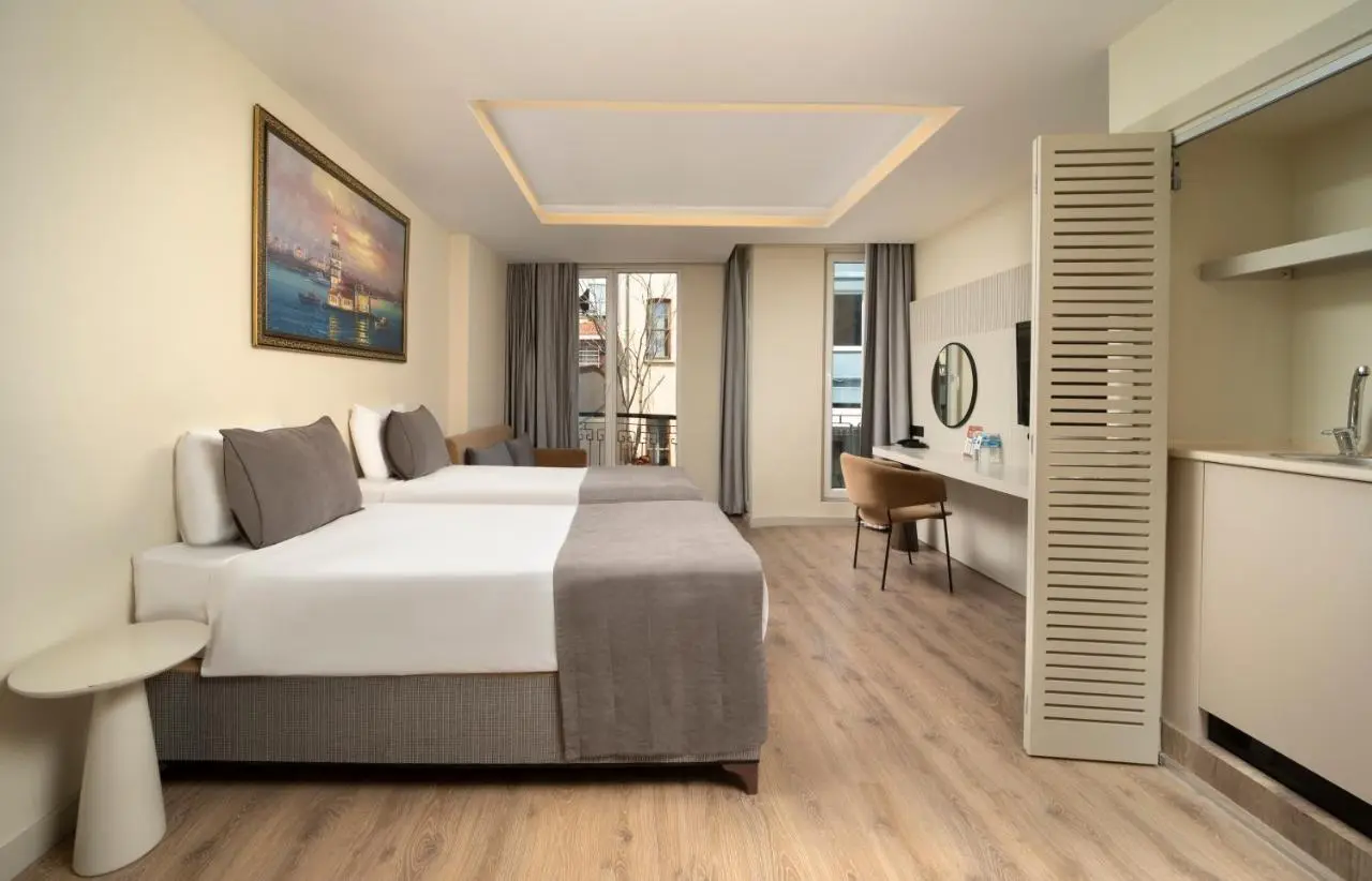 Taksim Galataport FRZ Burak Hotel