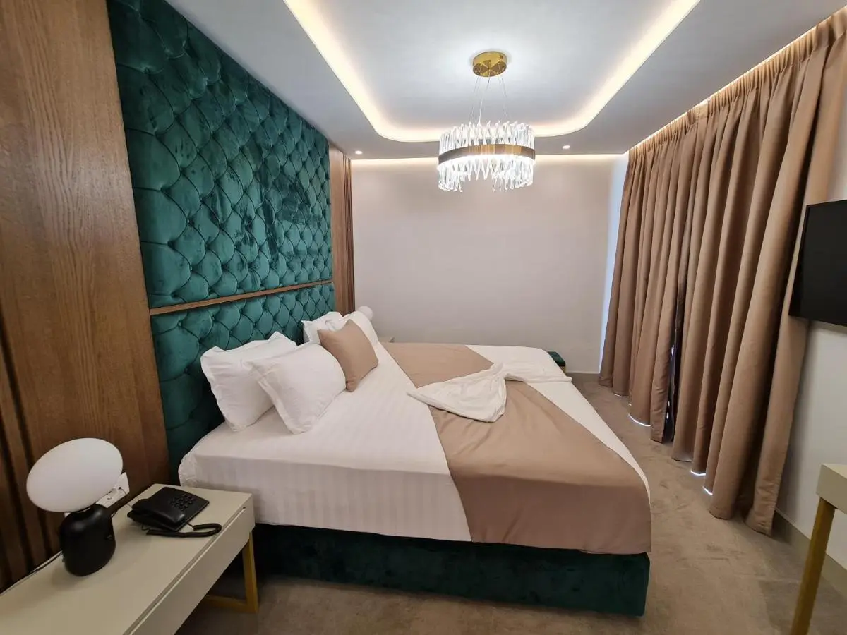 Hotel Aross