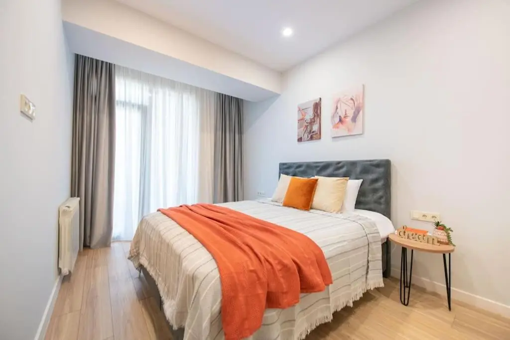 ProRealty -2BR apartment with fantastic view to city