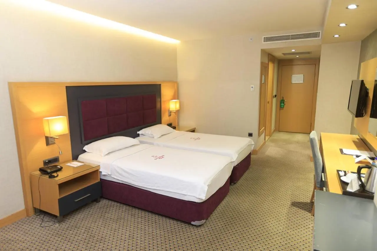 Sirin Park Hotel