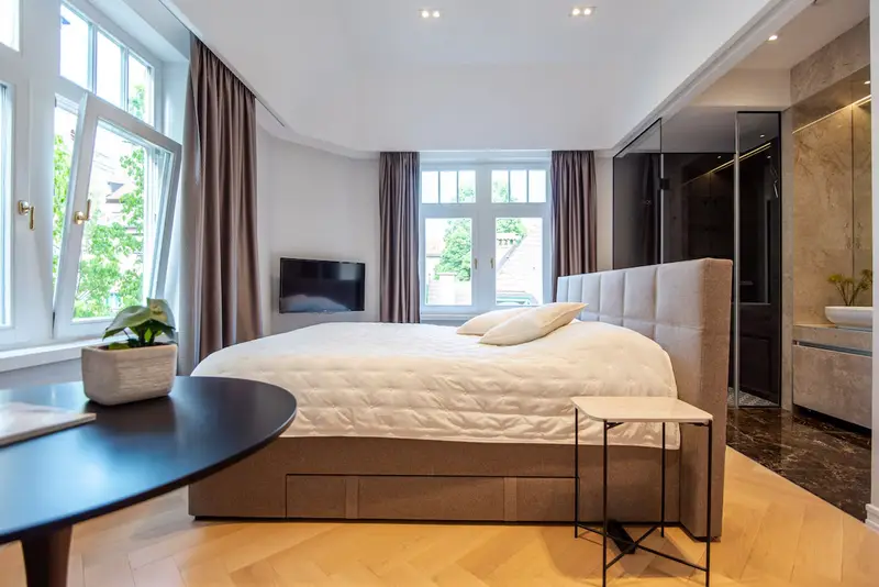 Engadin | Suite in Heart of City