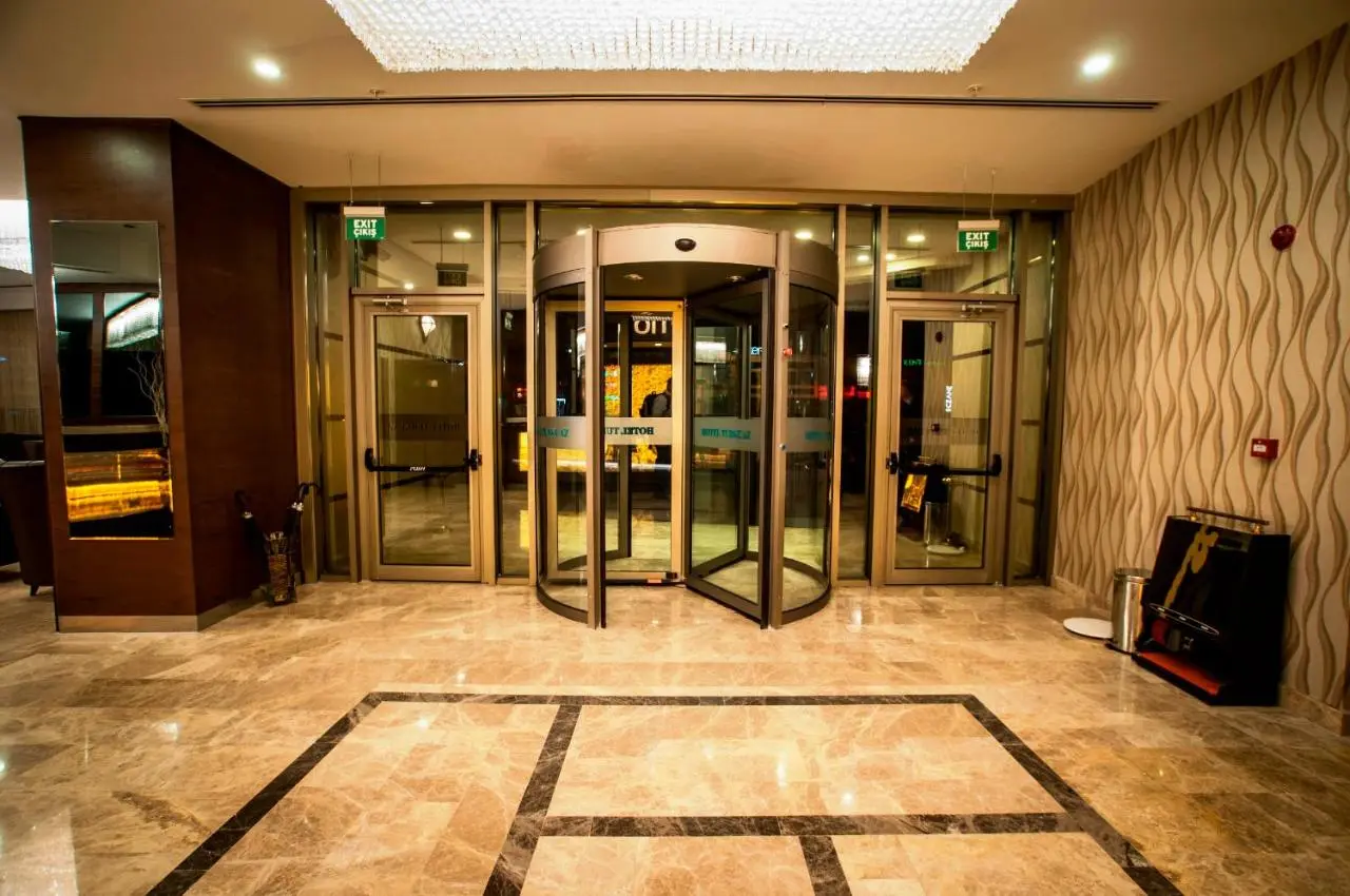 Grand Turkuaz Hotel