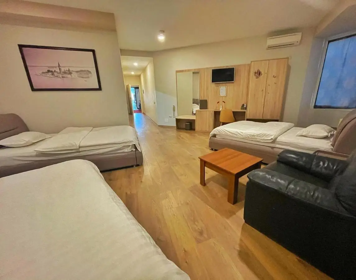 Park Hotel Tirana
