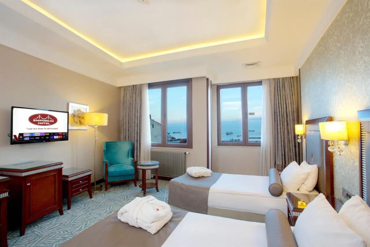 Emporium Hotel