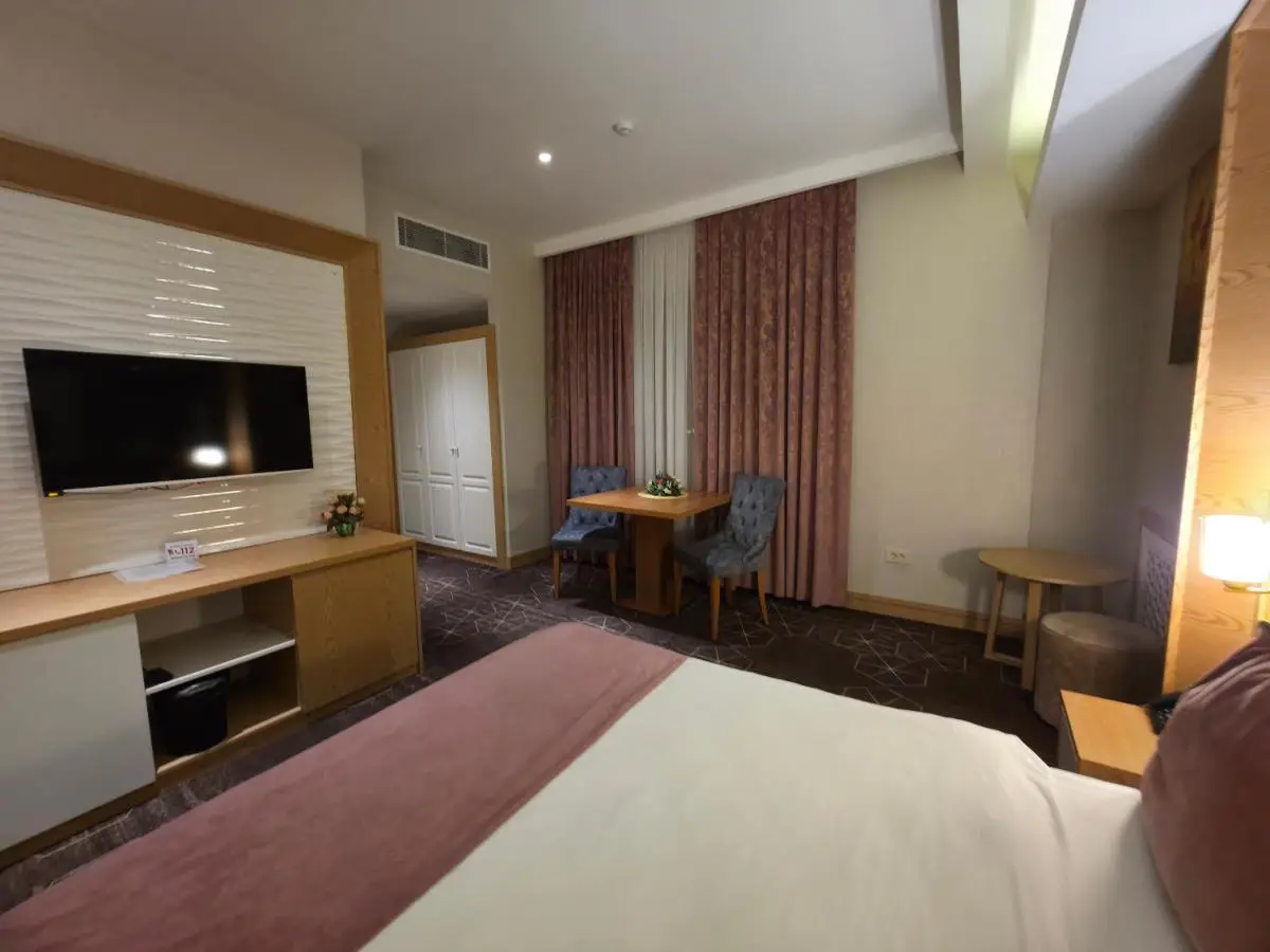 Regal Inn Hotel