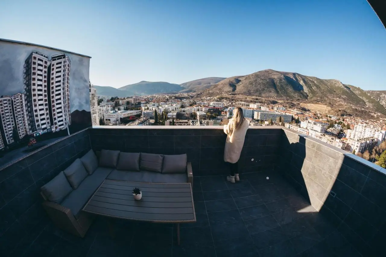 HelloSky Apartment