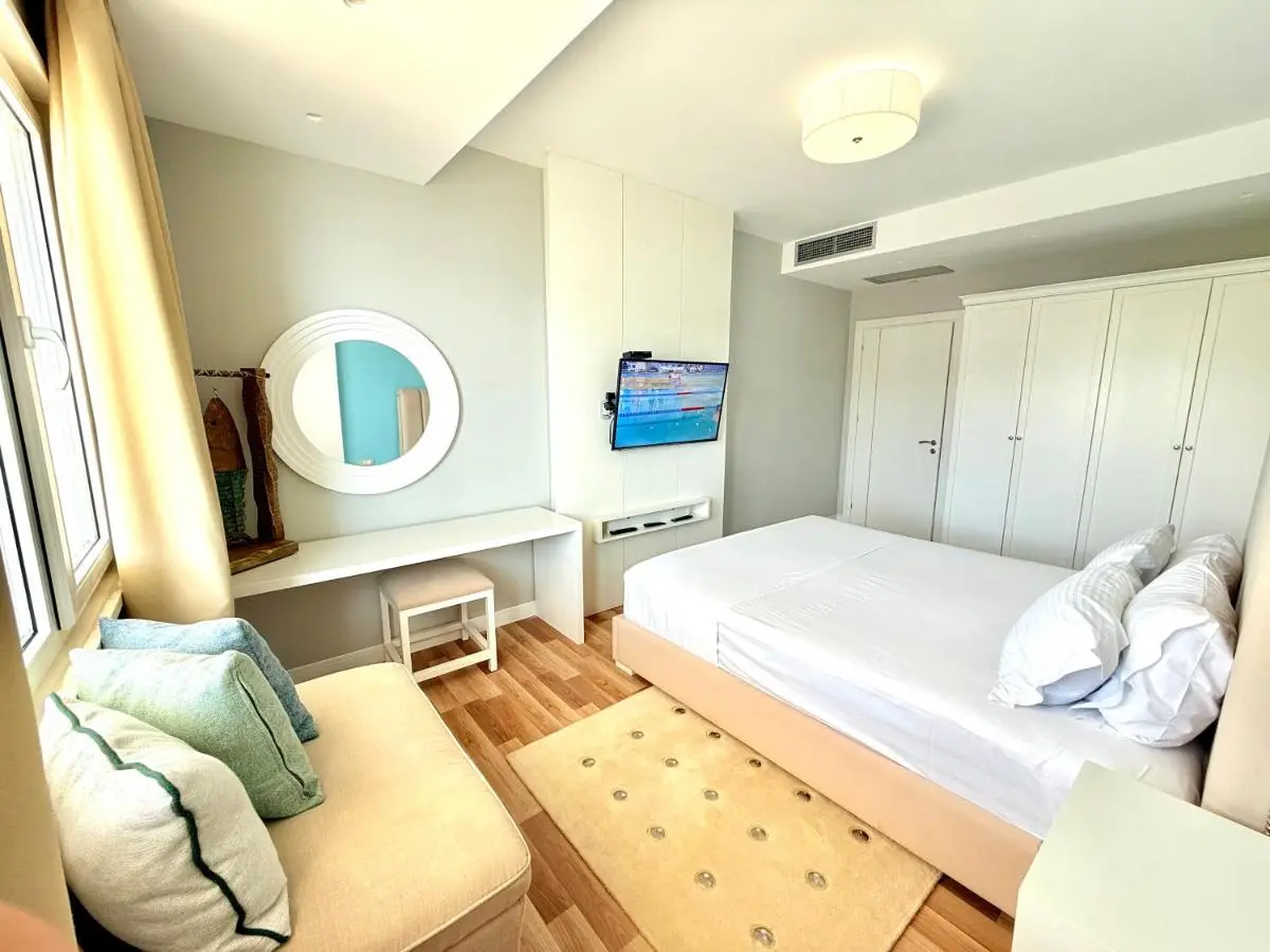 Limani Deluxe Apartments