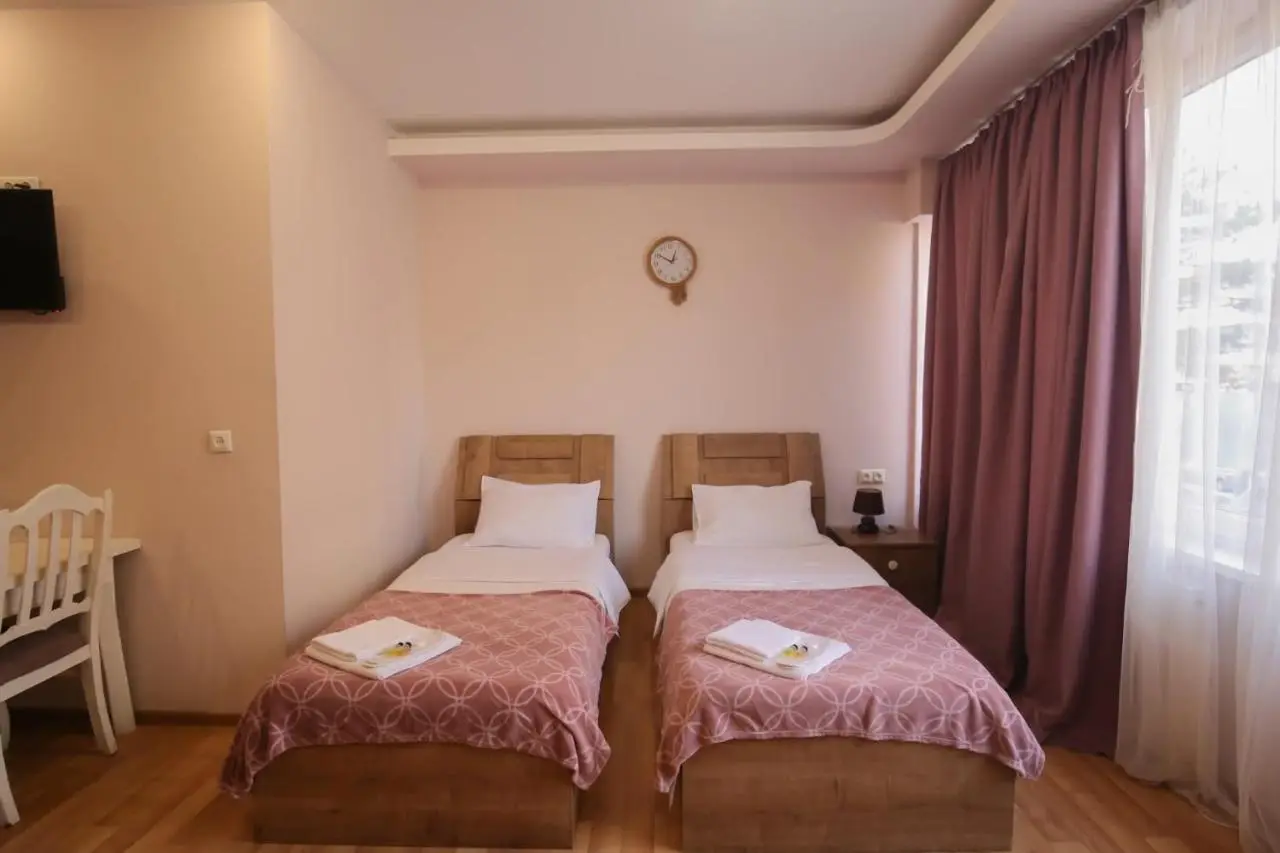 Hotel Caucasus