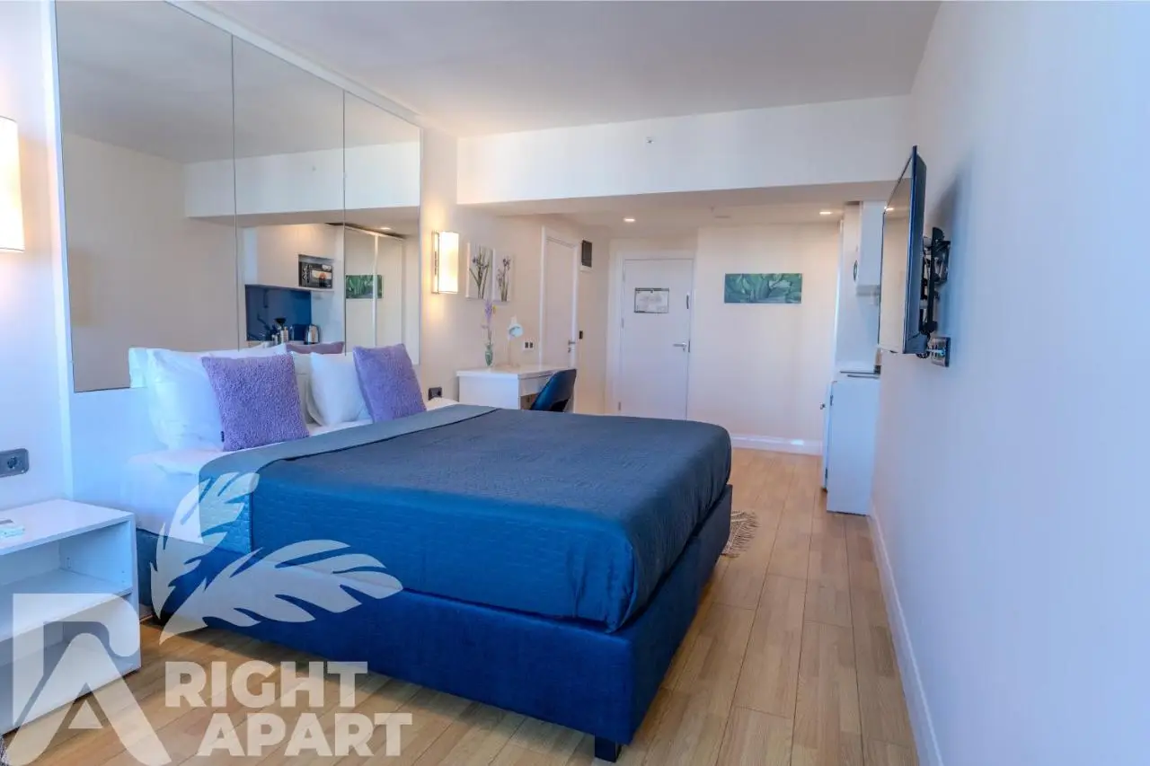 ORBI CITY RightApart Hotel