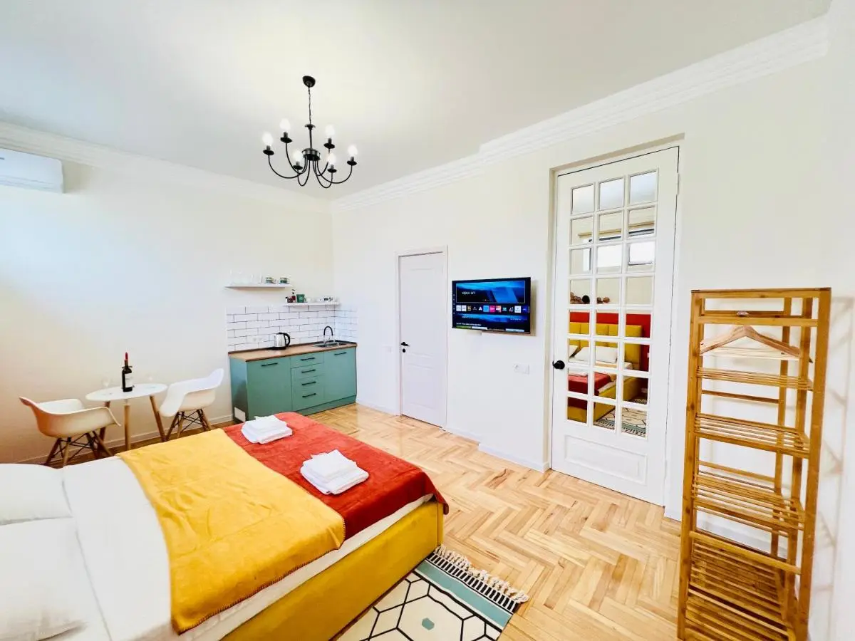 Pirosmani Boutique Aparthotel