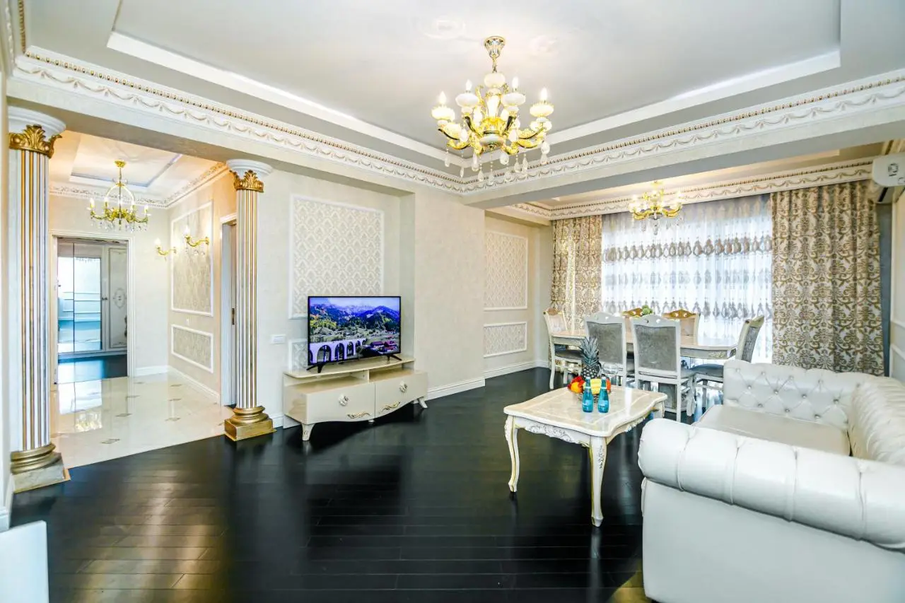 Park Azure Deluxe Apartment By Baku Housing
