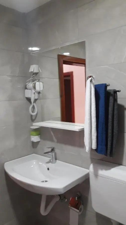 Honey Apartments