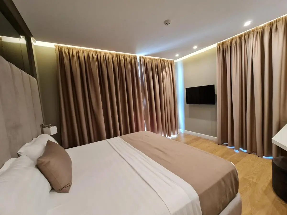 Hotel Aross