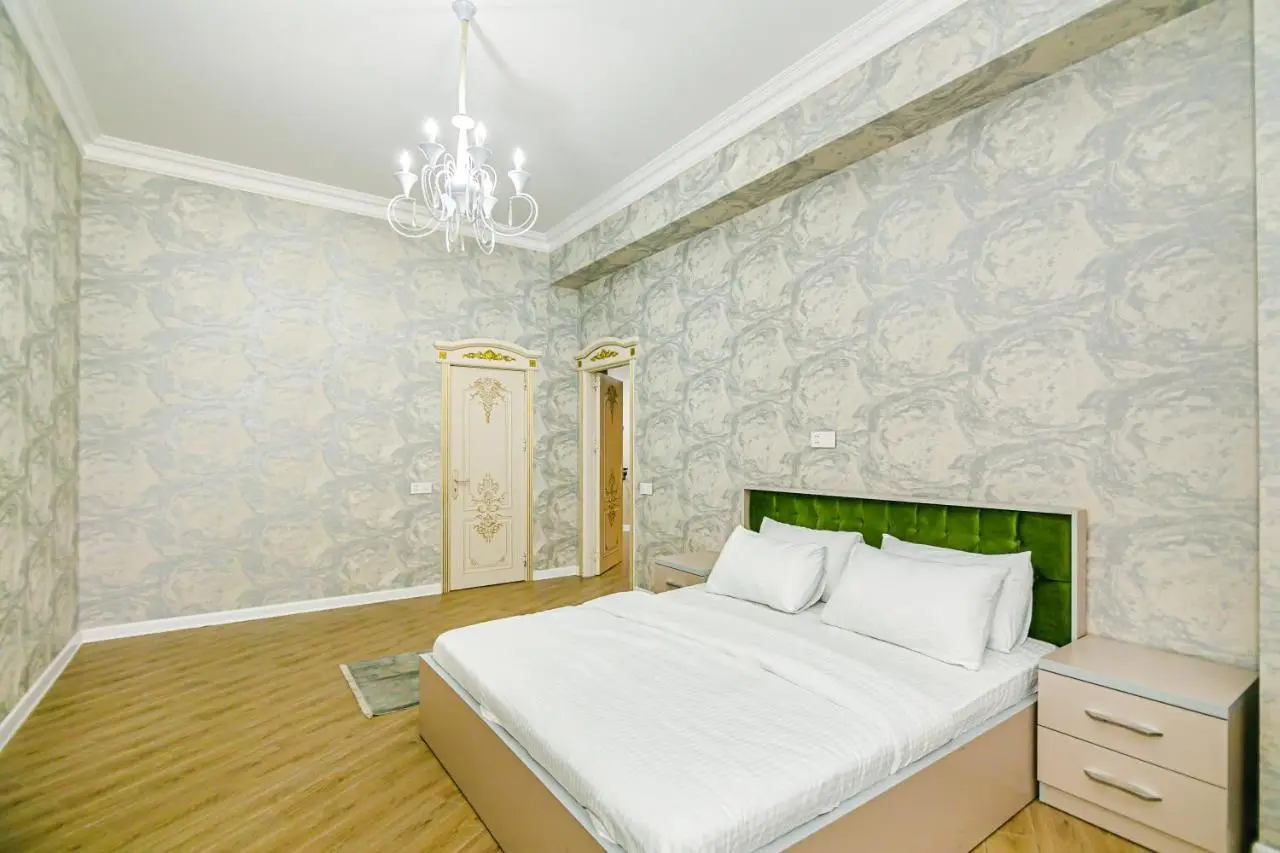 PILOT Luxury Apartment in Nizami street