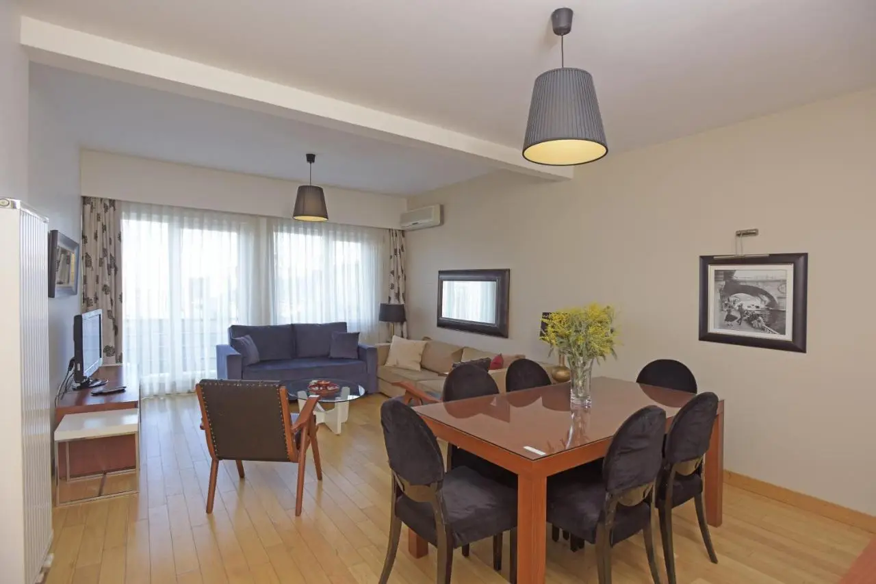 Cheya Taksim BNB Gumussuyu Istanbul City Center Comfort Residence
