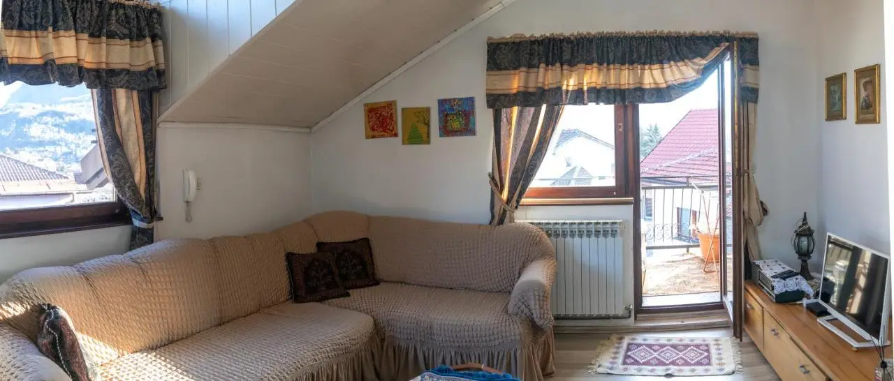 Guest House Fena