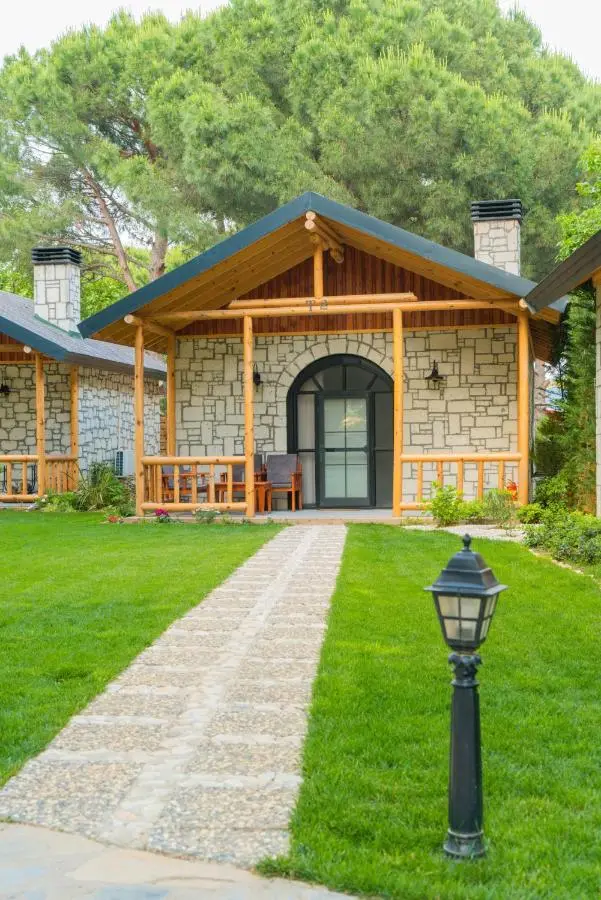 Pino Mar Luxury Bungalows