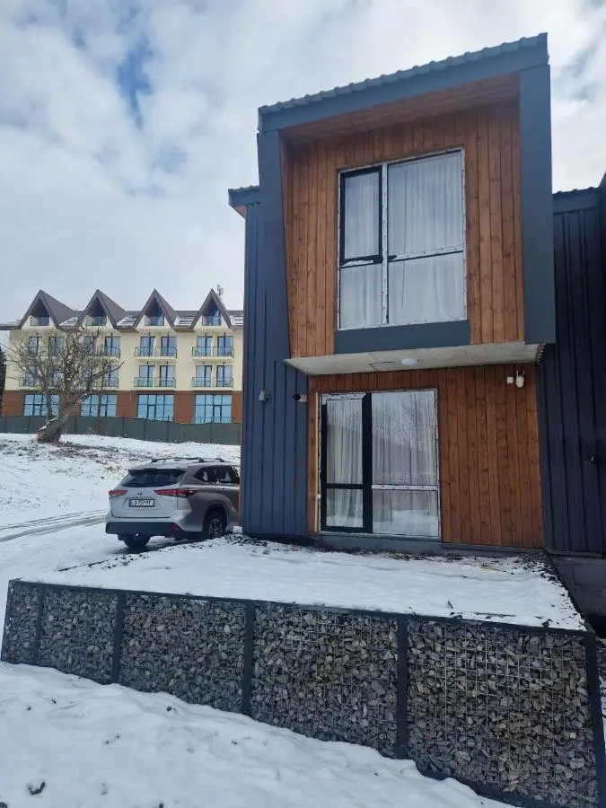 Kokhta Chalet