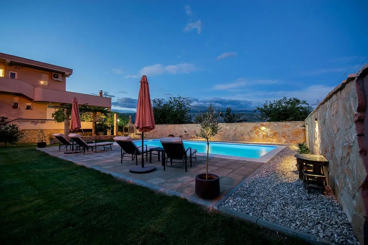 Villa Dama