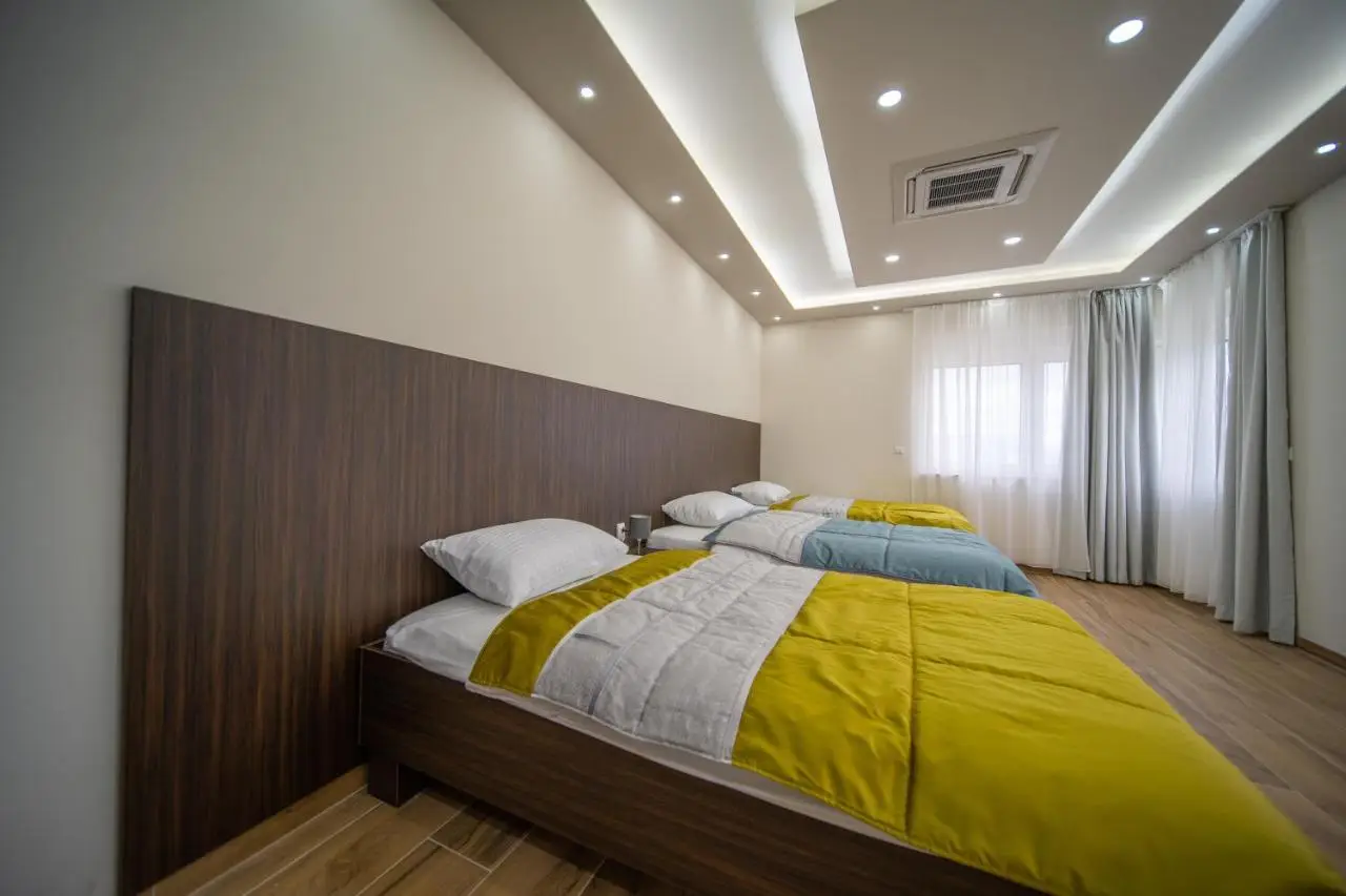 Al Hayat Apartments