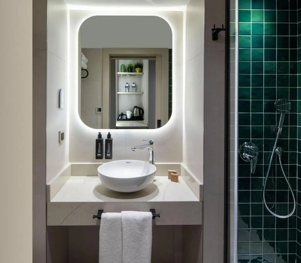 Lunet Old City Hotel