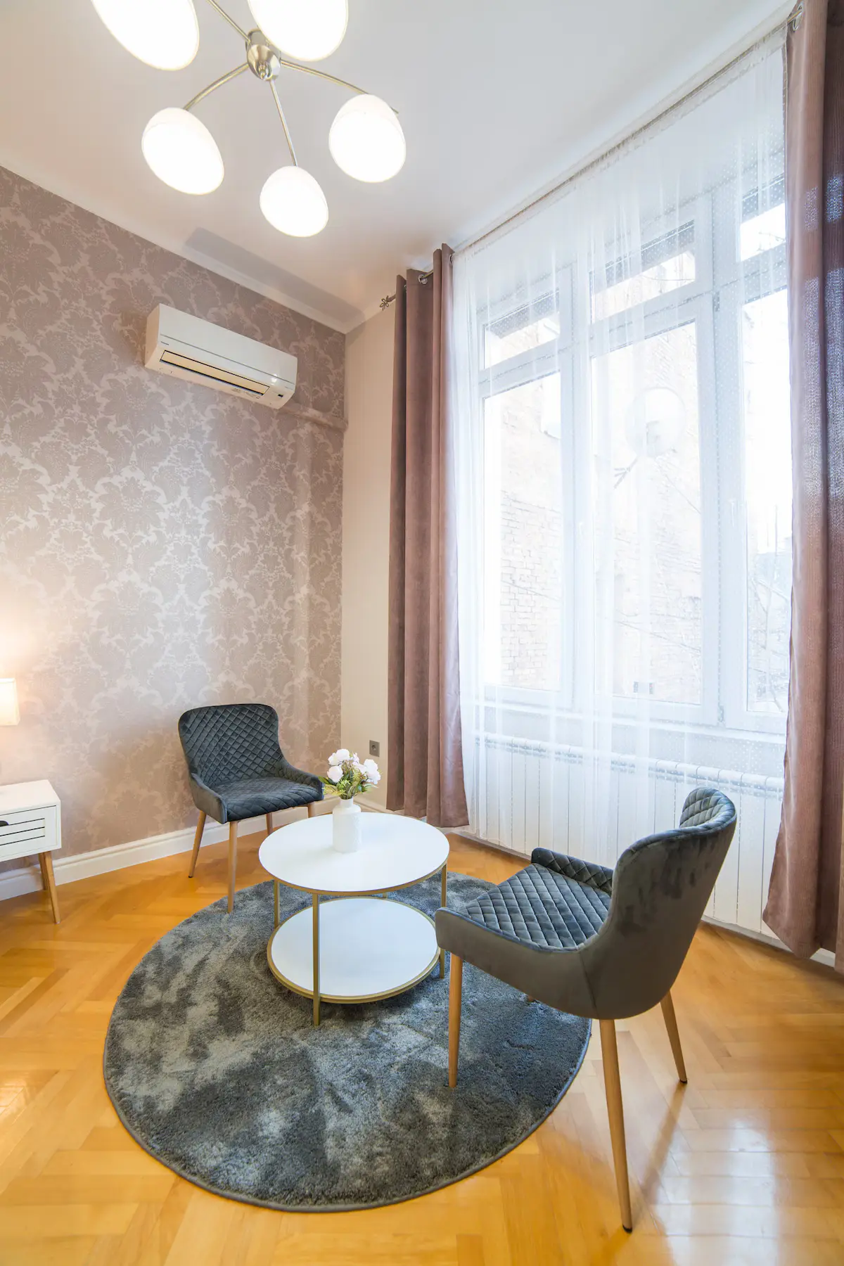 Matilda Luxury: 200+ Reviews | Heart of City