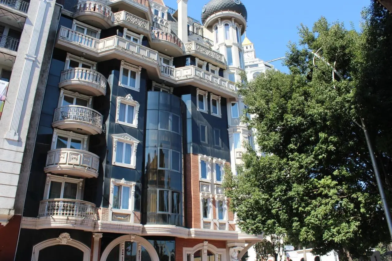 Batumi apartment in front of Sheraton