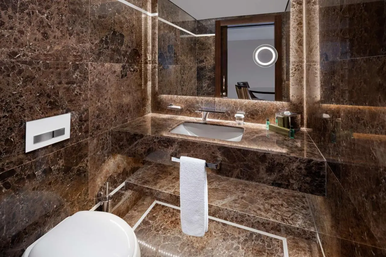 DoubleTree by Hilton Istanbul Gayrettepe