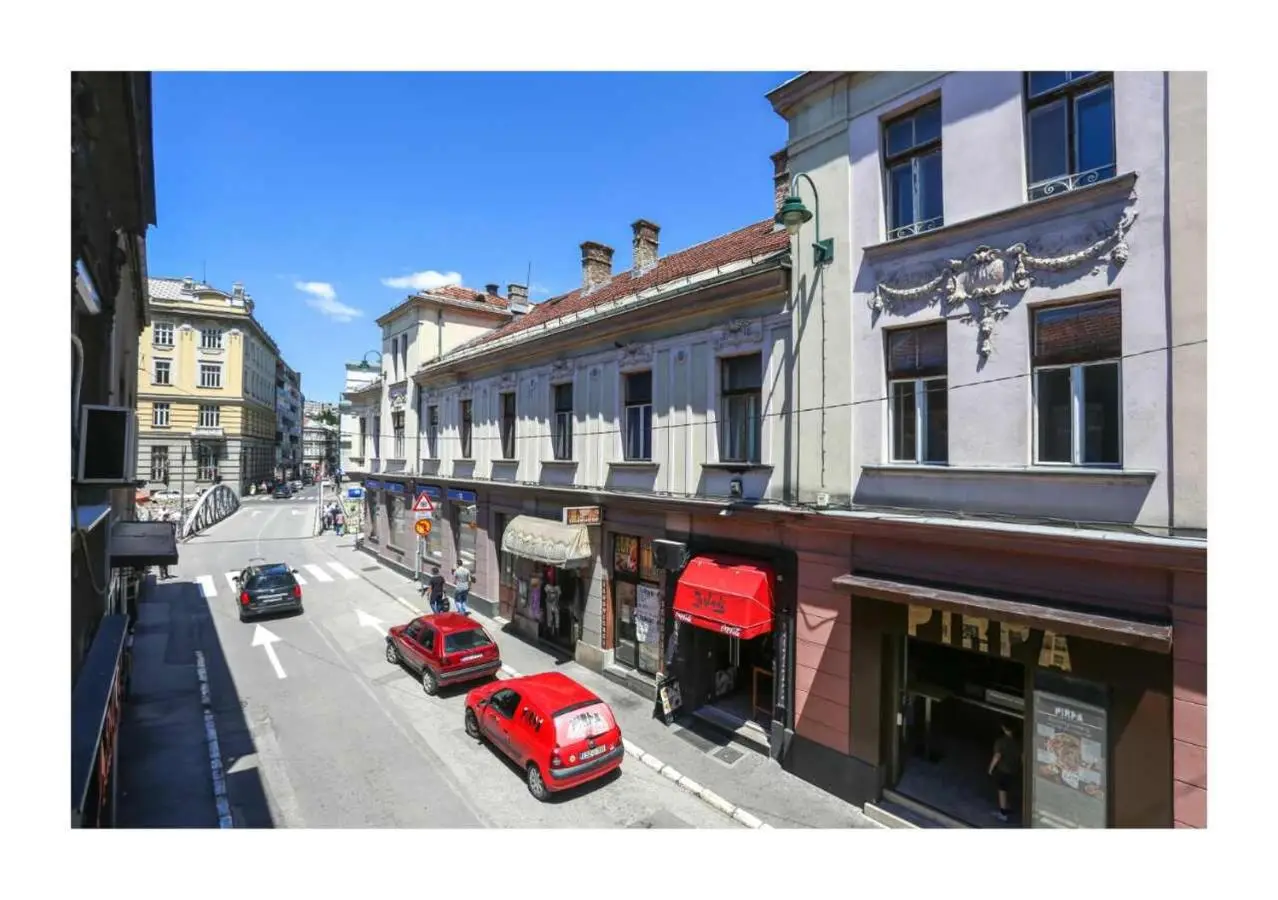 Apartments and Rooms Fonty