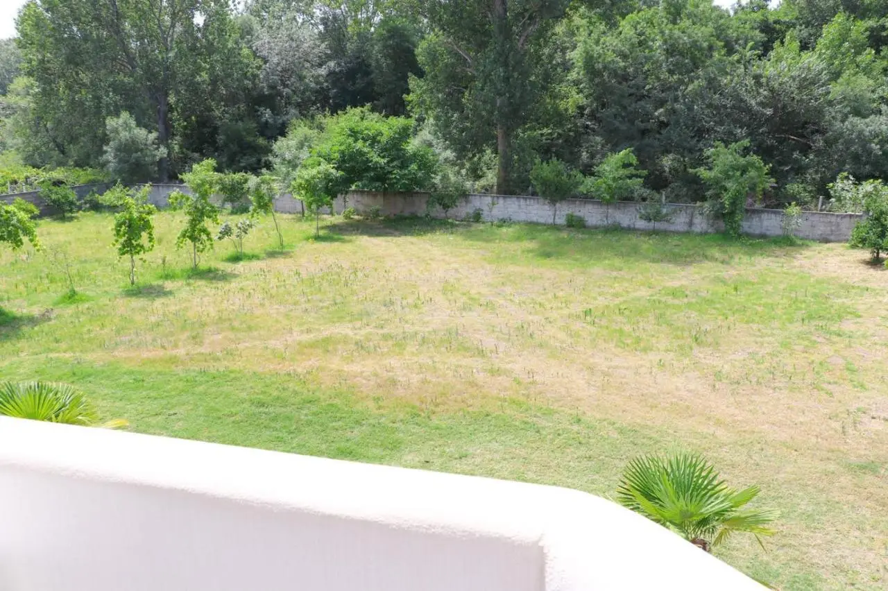 Hotel Velipoja Village