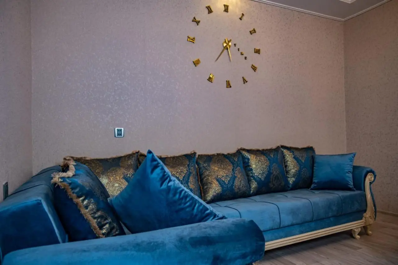 Gabala Milan Villa, indoor heated pool and jacuzzi with garden view